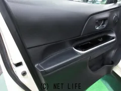 トヨタ アクア