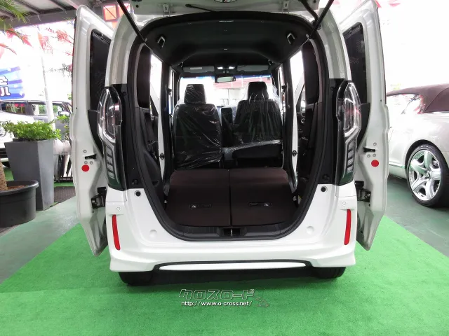 ホンダ N-BOX