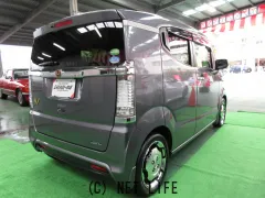 ホンダ N-BOXスラッシュ