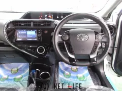 トヨタ アクア