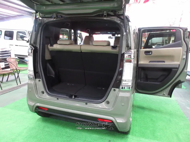 ホンダ N-BOXスラッシュ