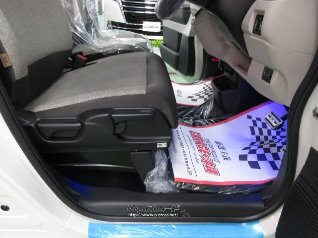 ホンダ N-BOX
