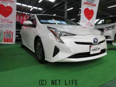 トヨタ プリウス