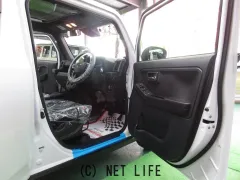 ダイハツ タフト