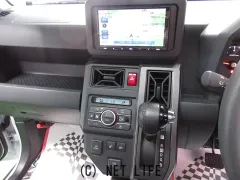 ダイハツ タフト