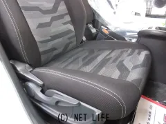 ダイハツ タフト