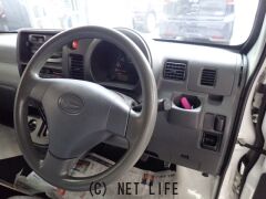 ダイハツ ハイゼットカーゴ