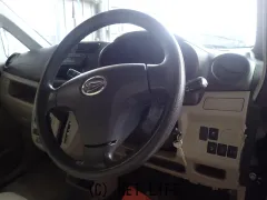 ダイハツ ムーヴ