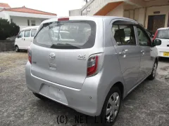 ダイハツ ミライース