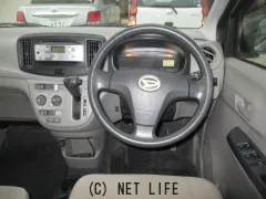 ダイハツ ミライース