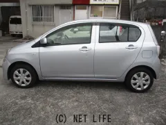 ダイハツ ミライース