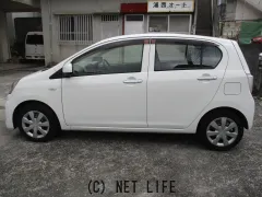 ダイハツ ミライース