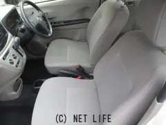 ダイハツ ミライース