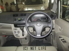 ダイハツ ムーヴ