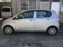 ダイハツ ミライース