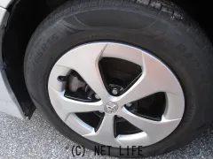 トヨタ プリウス