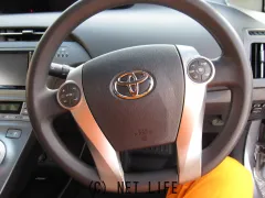 トヨタ プリウス