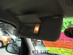 ダイハツ ミラジーノ