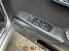 ダイハツ ミラジーノ