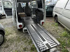 日産 NV100クリッパー