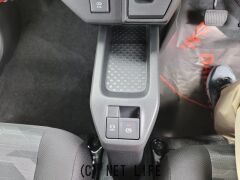 ダイハツ タフト