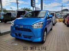 ダイハツ ミライース