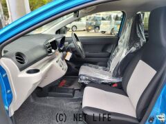 ダイハツ ミライース