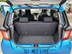 ダイハツ ミライース