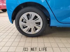 ダイハツ ミライース