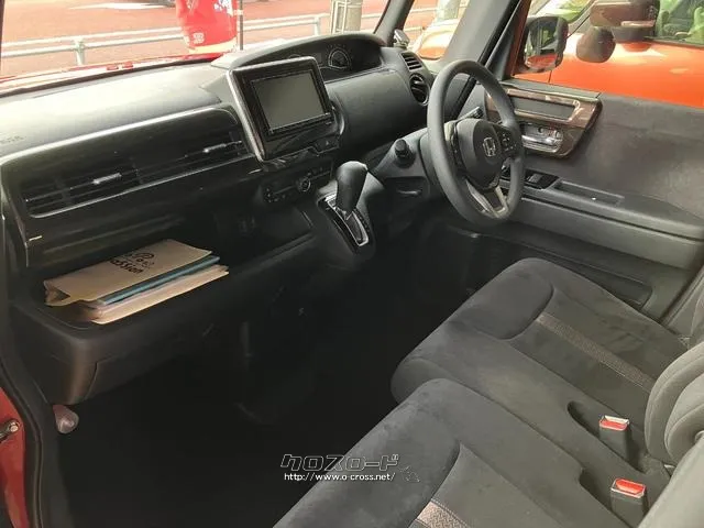 ホンダ N-BOX