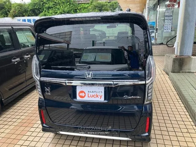 ホンダ N-BOX
