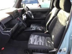 ダイハツ タフト