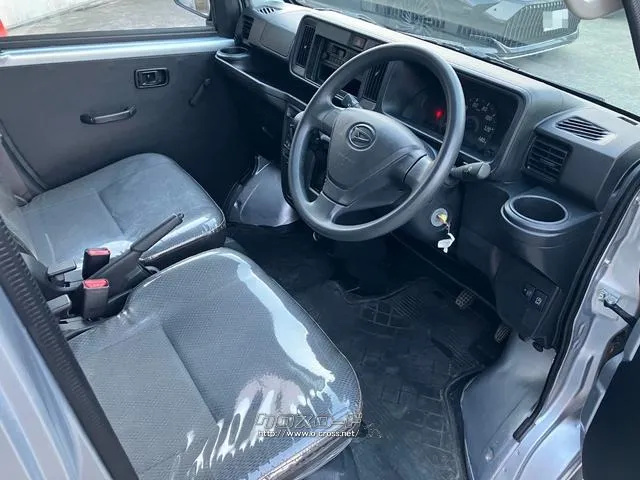 ダイハツ ハイゼットカーゴ