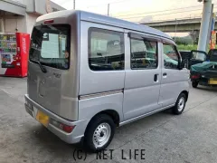 ダイハツ ハイゼットカーゴ