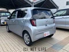 ダイハツ ミライース