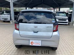 ダイハツ ミライース