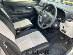 ダイハツ ミライース