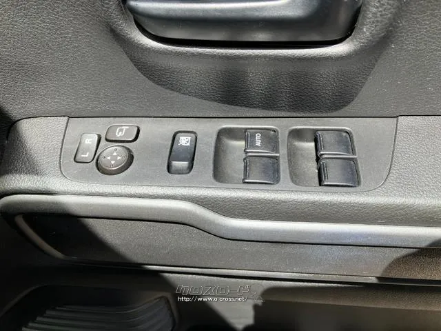 運転席側ドアボタン群 スズキ ハスラー