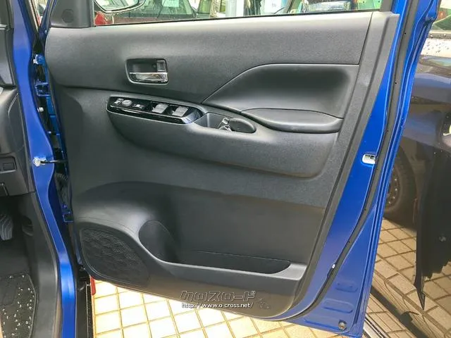 運転席側ドア 三菱 デリカミニ