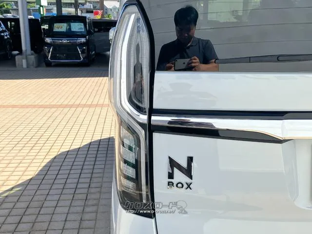 ホンダ N-BOX