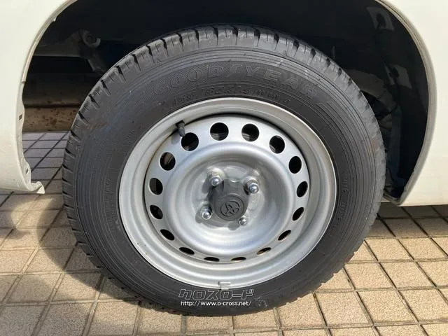 右後輪 トヨタ プロボックス