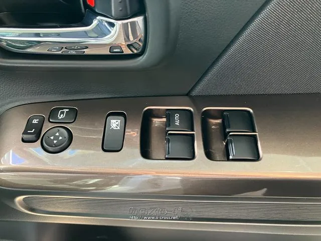 運転席側ドアボタン群 マツダ フレア