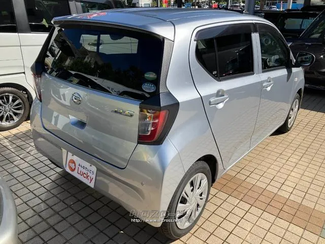 ダイハツ ミライース