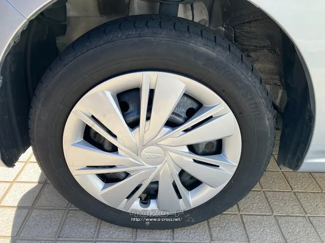 左前輪 ダイハツ ミライース