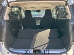 ダイハツ ミライース