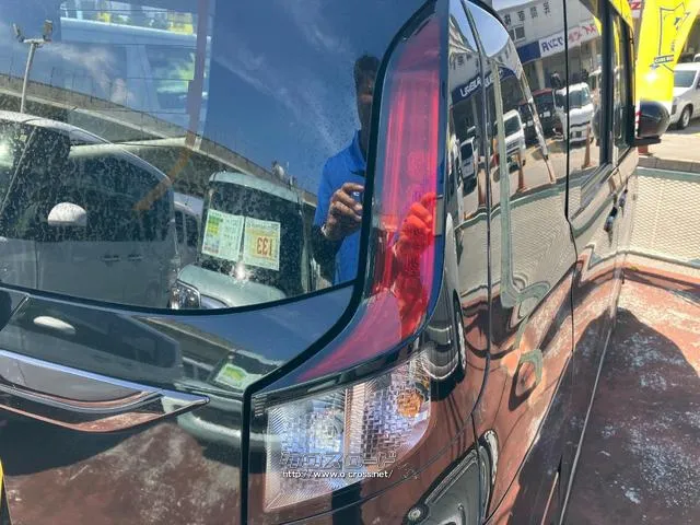 ダイハツ ムーヴ