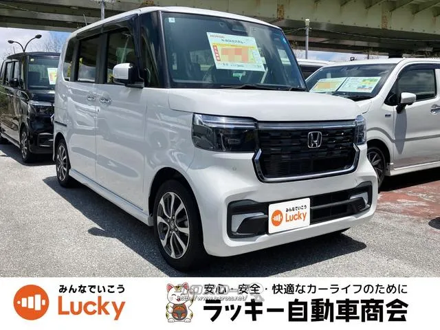 中古車購入で下取り10万円!新車購入で下取り5万円! 弊社公式LINEアカウントより来店不要でローン仮審査可能です! ホンダ N-BOX