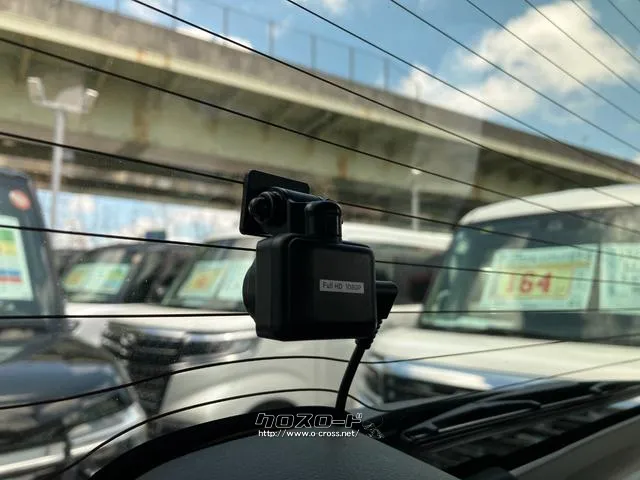 ドライブレコーダー前後に付いています ホンダ N-BOX