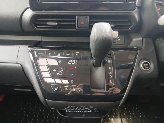 三菱 eKクロススペース