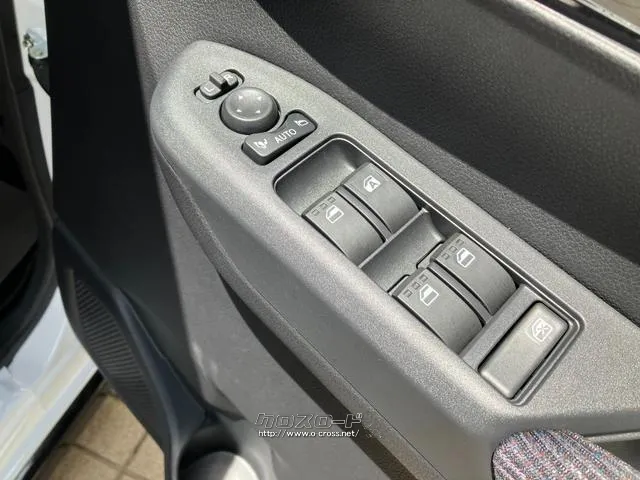 運転席側ドアボタン群 ダイハツ ムーヴ